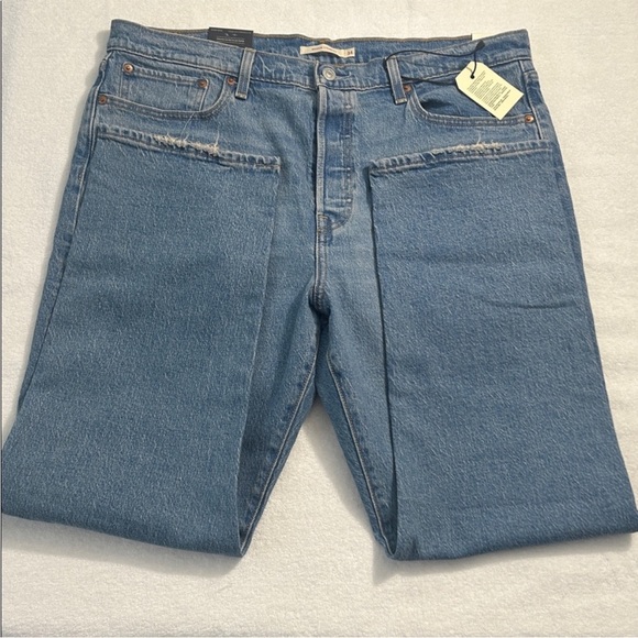Levi’s 34 x 28 Jeans Wedgie Straight Ankle button fly Christina Light Wash NWT - Picture 8 of 14